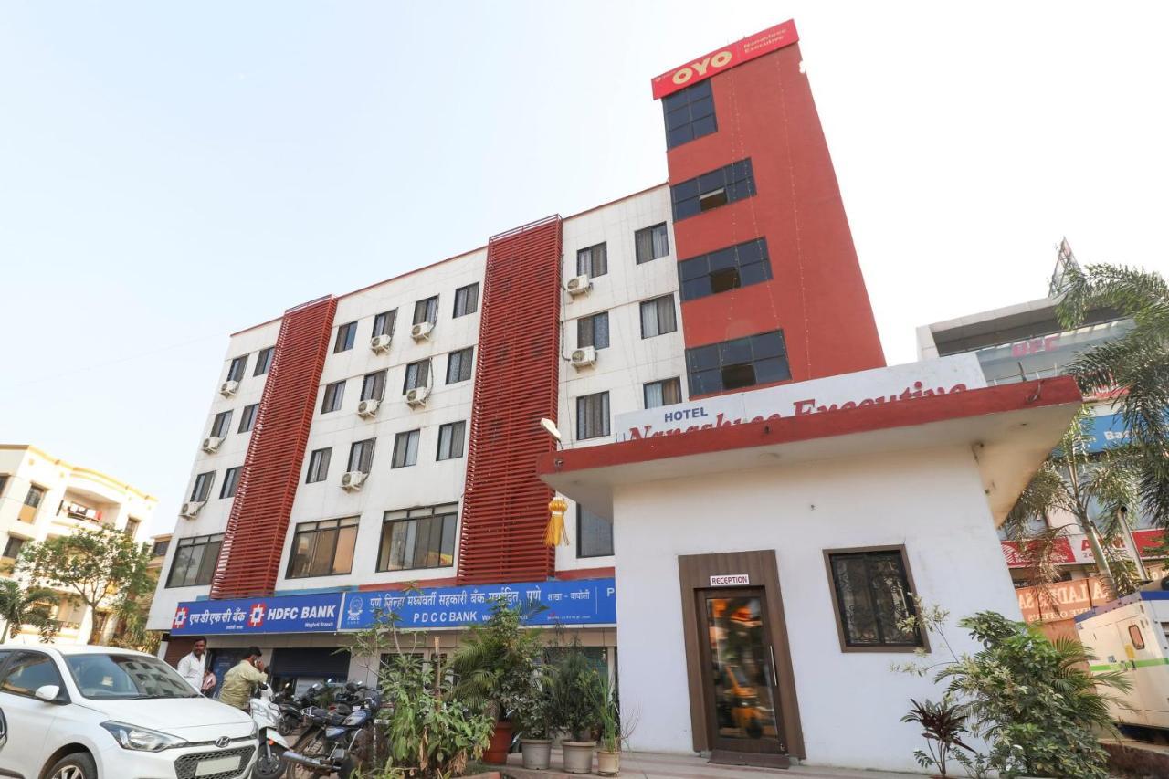 Oyo 10679 Hotel Nanashree Executive Wagholi ภายนอก รูปภาพ